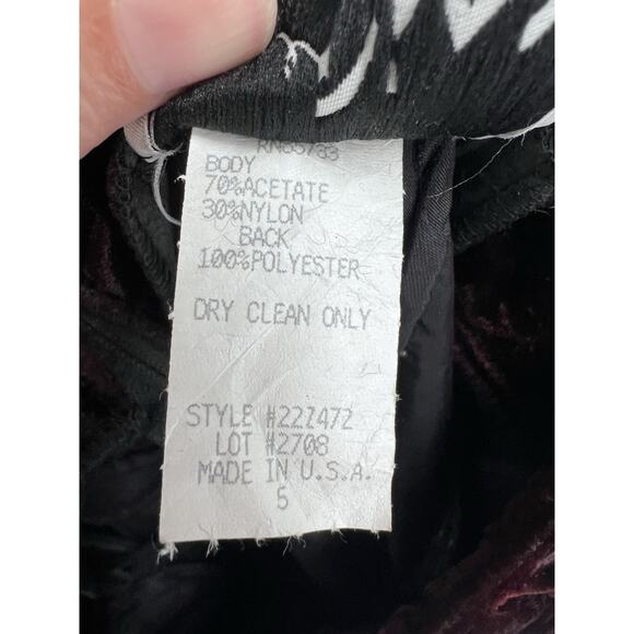 Vintage 90s Robyn’s & Diane Dark Red Velvet Maxi Pencil Skirt Asian Detail 5 - Picture 6 of 6